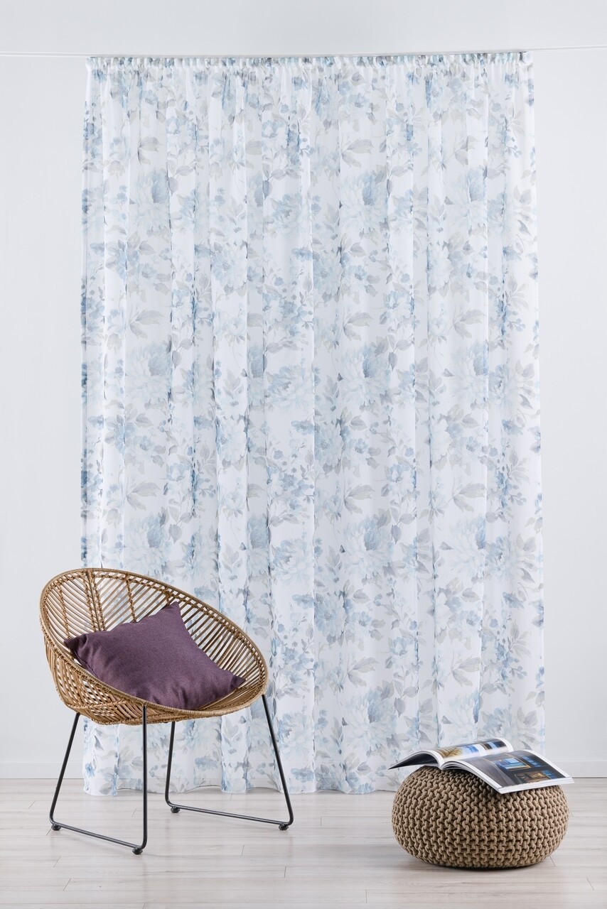 Fehér-kék átlátszó függöny 300x260 cm Elsa – Mendola Fabrics