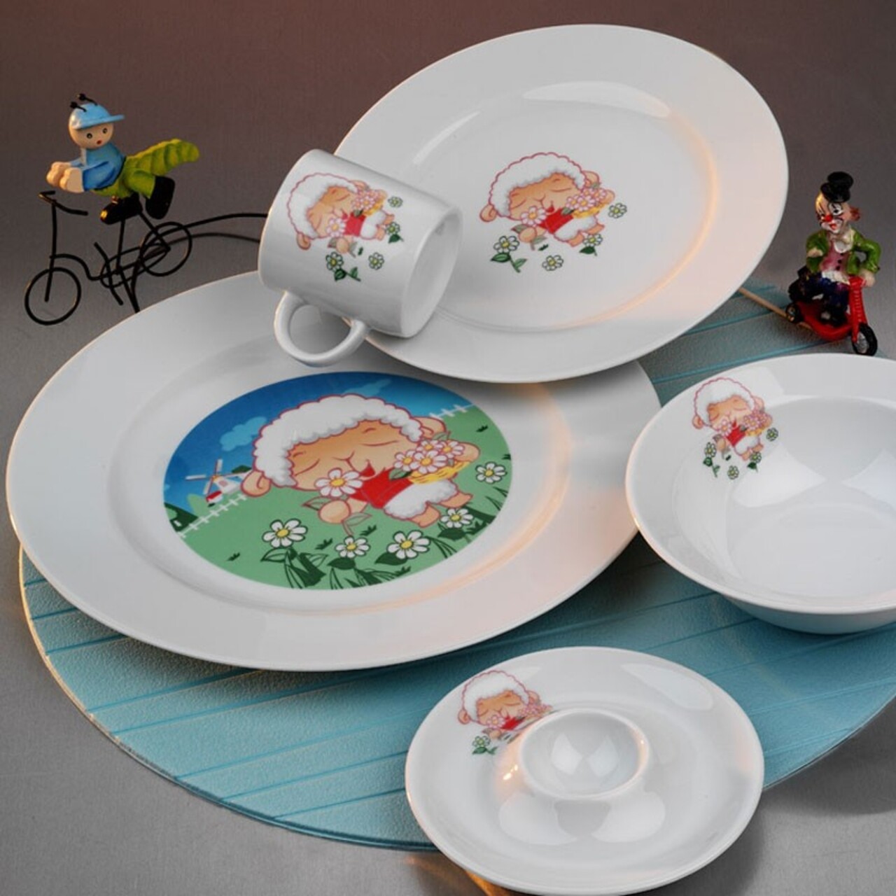 Kutahya Porselen Étkészlet gyerekeknek, CRN05MT9016268, 5 darabos, porcelán, színes