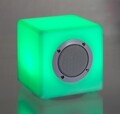 LED lámpa Bluetooth hangszóróval, Bizzotto Cube, 7 szín, USB kábel + távirányító, 15x15x15 cm, 15x15x15 cm