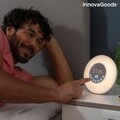 Ébresztőóra hangszóróval és napfelkelte effektussal, Slockar InnovaGoods, Bluetooth, USB, RGB, 16x16 cm, 16x16 cm