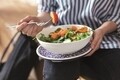 Villeroy & Boch Mély tál fedővel, To Go Indigo Dish M, vízzáró, 350 ml, prémium porcelán / szilikon