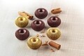 Koronás szilikon sütőforma, Silikomart Easy Choco, 15 forma, Ø3 cm