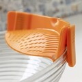 InnovaGoods Levehető szűrő tésztáknak, 22 x 6 x 8 cm, szilikon, narancssárga