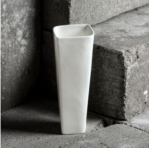 Fala váza, Ambition, 16,5 cm, porcelán, fehér