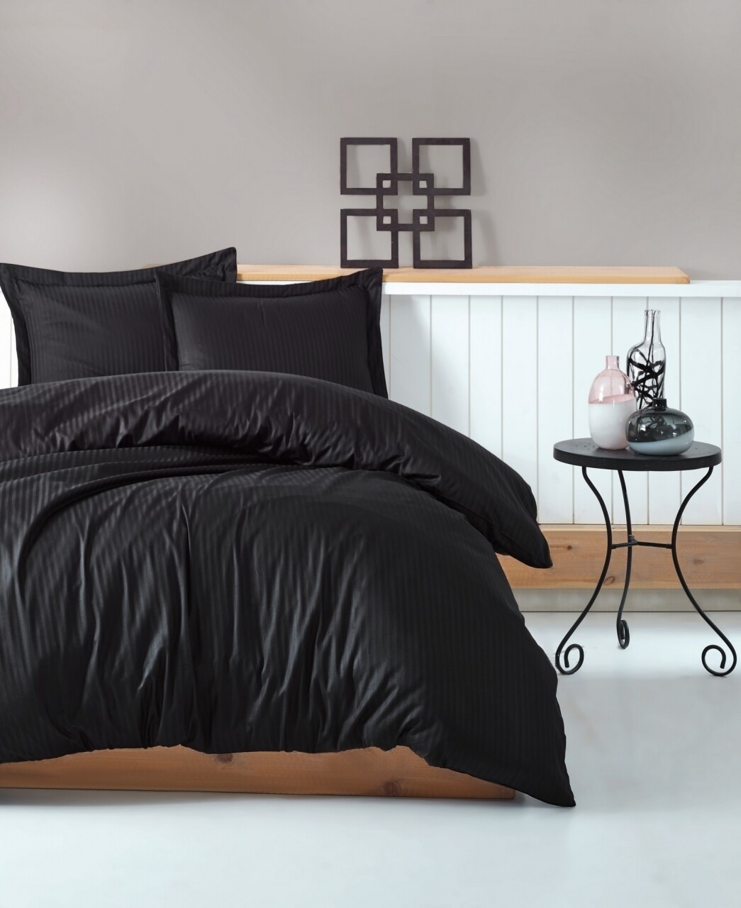 Kétszemélyes ágynemű, 100% szatén pamut, fekete