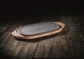 Grilltartó fa tartóval, Villeroy & Boch, BBQ Passion, 21 x 31,5 cm, akác / prémium porcelán