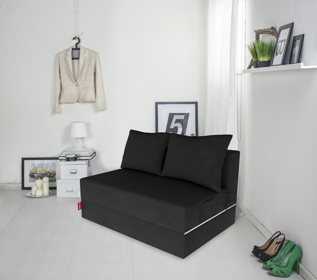 Bedora Urban Living Kihúzhatós kanapé, 136x80x40 cm, fekete