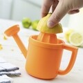 Citrus gyümölcscentrifuga InnovaGoods öntözőkannal, 200 ml, ABS