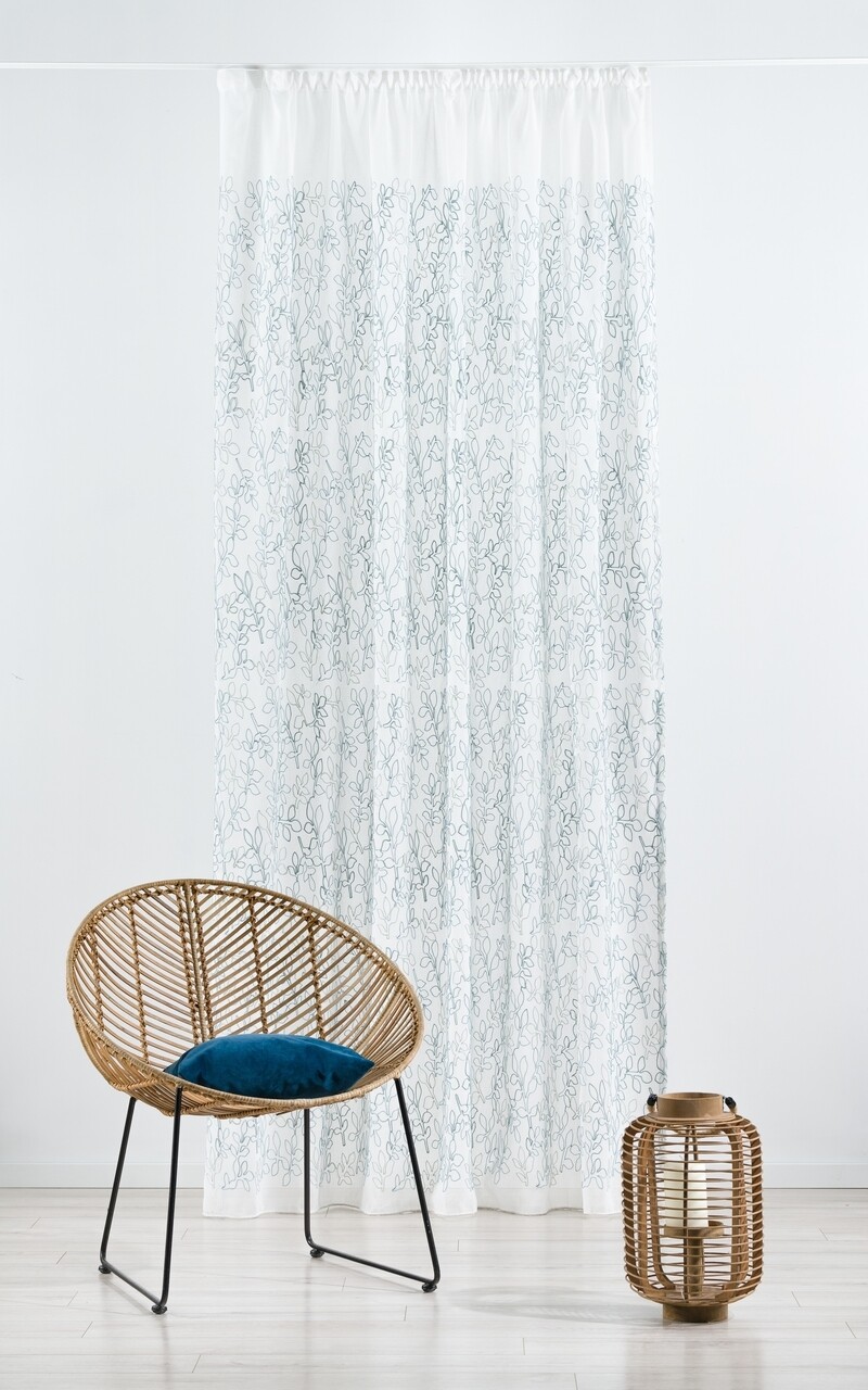 Fehér-kék átlátszó függöny 300x260 cm Urma – Mendola Fabrics