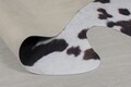 FAUX ANIMAL COW PRINT szőnyeg, 155x195 cm, 100% poliészter, fehér / fekete